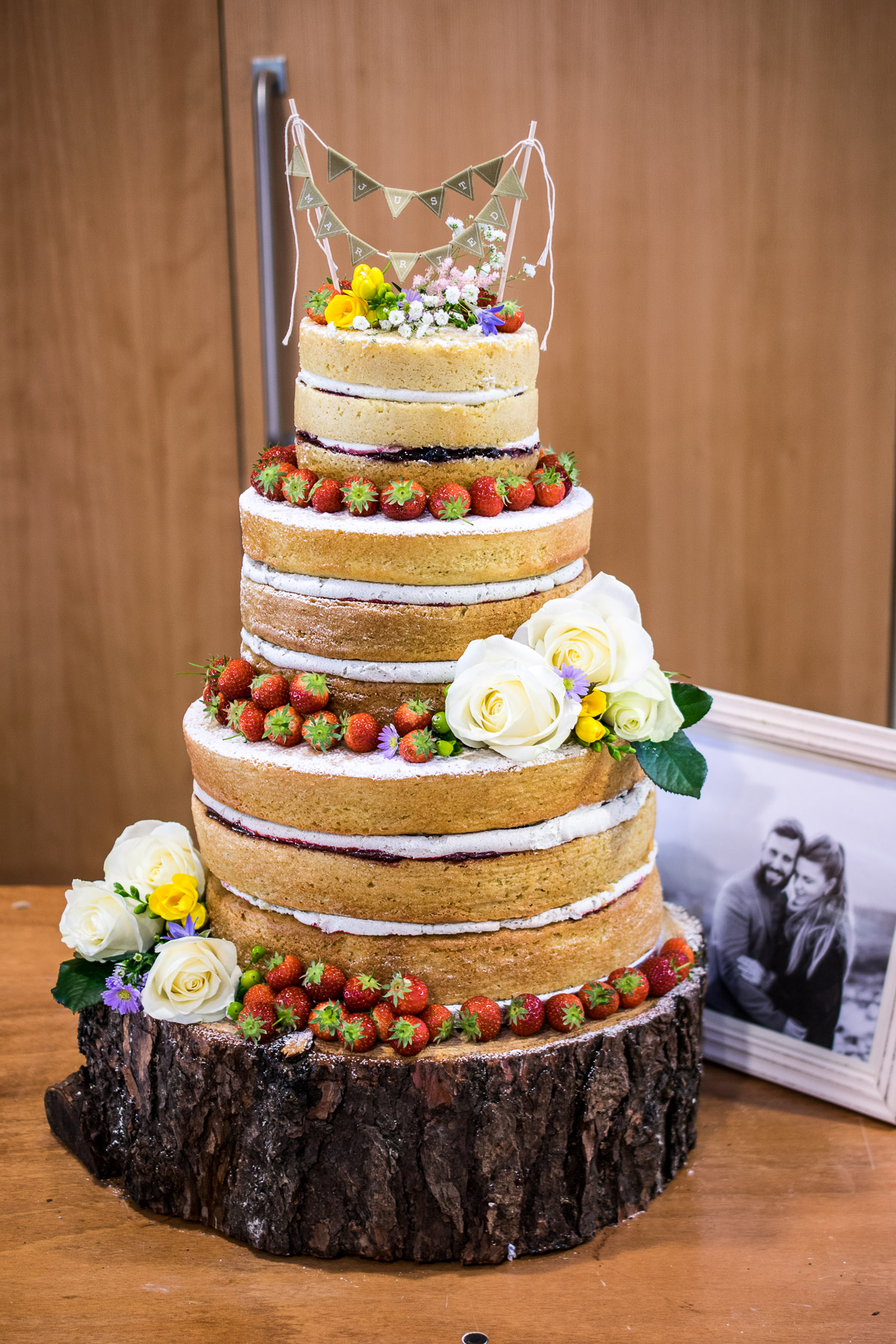 11 of the Best Naked Wedding Cakes| CHWV