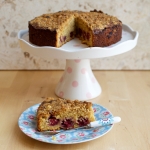 Blackberry & Ginger Crumble Cake - a teatime classic bake for with a cuppa.