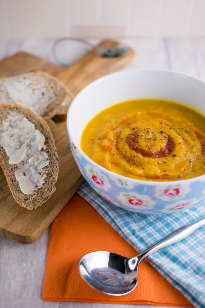 carrot-squash-and-harissa-soup-3