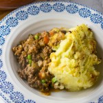 Instant Pot Cottage Pie - cook your mince and potatoes all in one pot, at once!