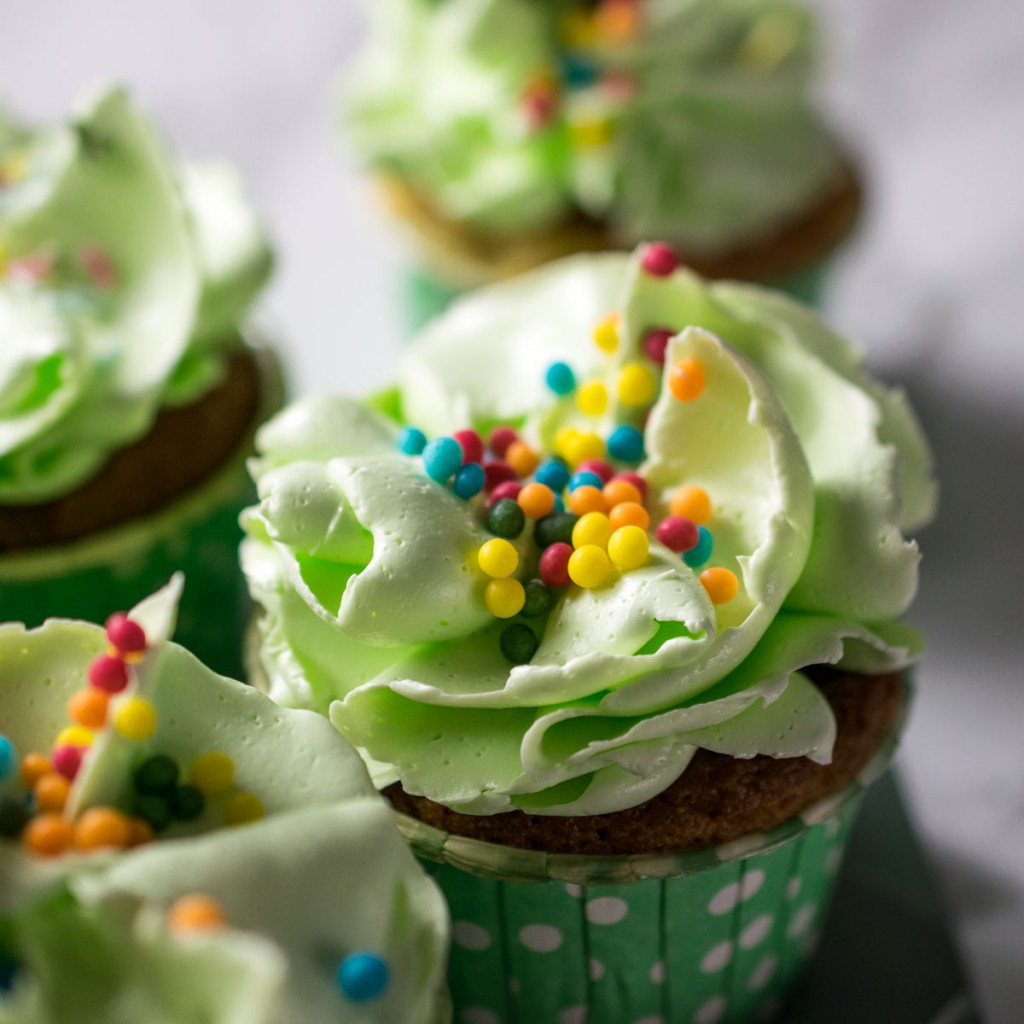 Italian Meringue Buttercream Every Nook & Cranny